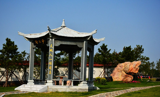 清明節(jié)掃墓的八個(gè)建議